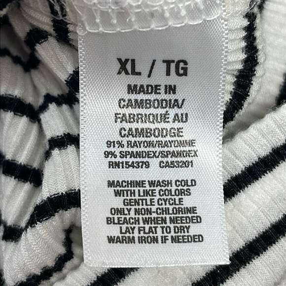 Aeropostale Long Sleeve Off The Shoulder Ribbed Knit Striped Top XL - Picture 11 of 15